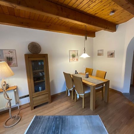 Ferienhaus Henny: 6 Geh-Minuten Vom Hafen. Privater Garten Jemgum Exterior photo