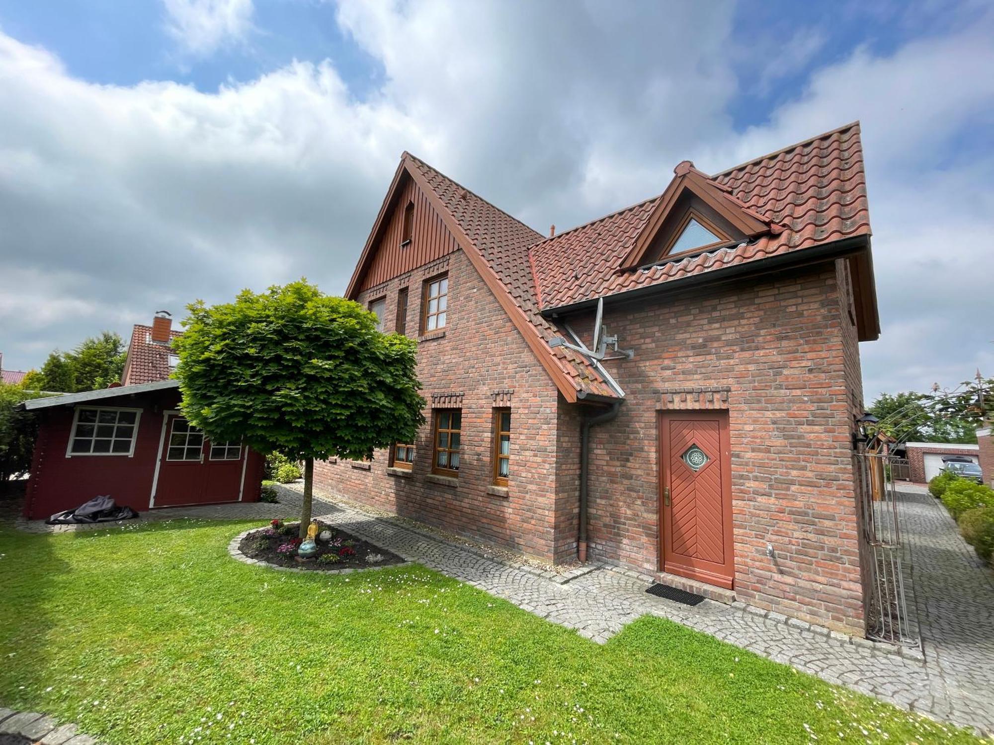 Ferienhaus Henny: 6 Geh-Minuten Vom Hafen. Privater Garten Jemgum Exterior photo