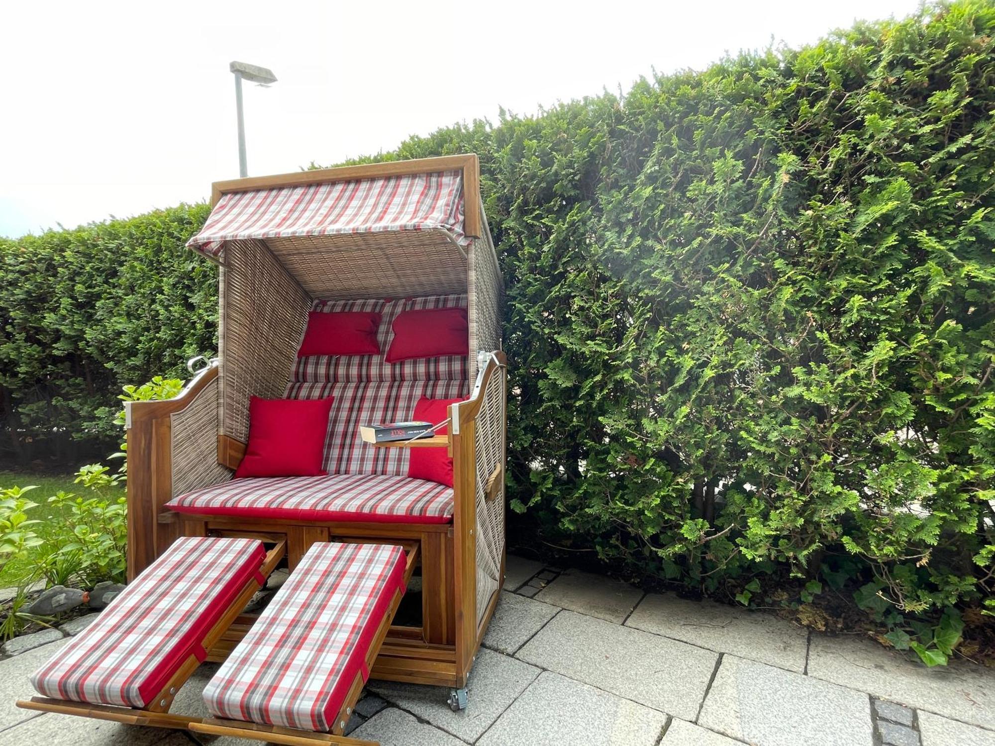 Ferienhaus Henny: 6 Geh-Minuten Vom Hafen. Privater Garten Jemgum Exterior photo